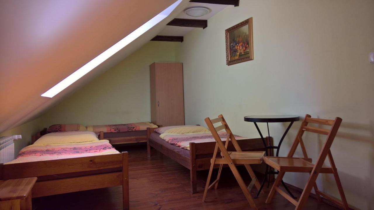 Agroturystyka Ulima Dziwiszow Extérieur photo