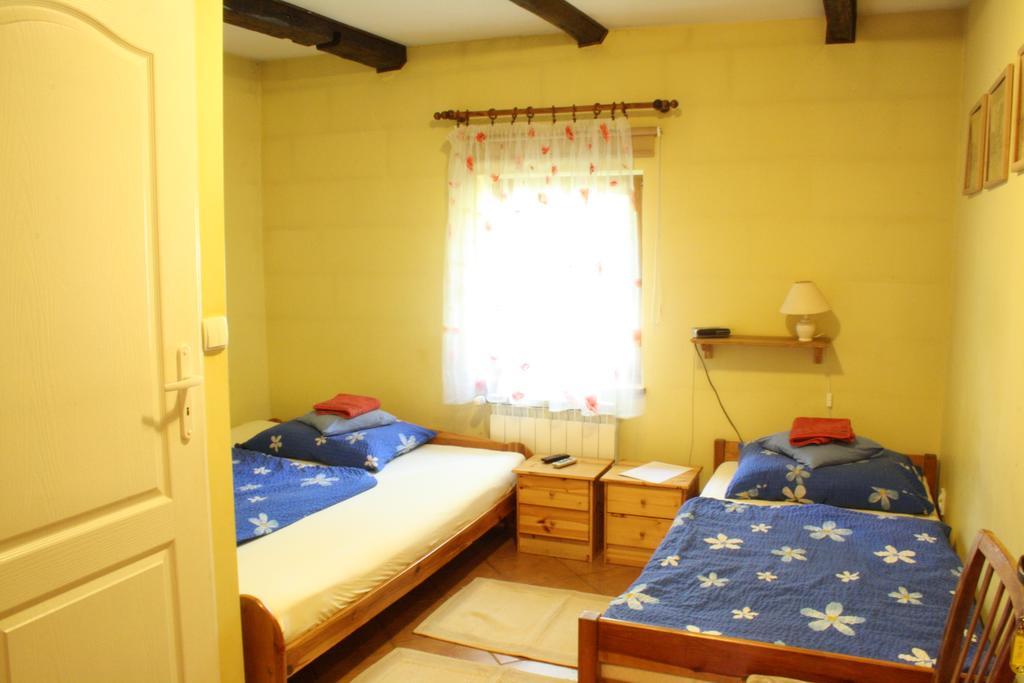 Agroturystyka Ulima Dziwiszow Extérieur photo