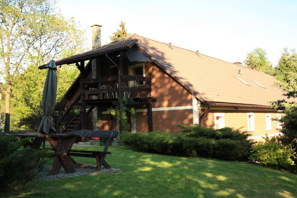 Agroturystyka Ulima Dziwiszow Extérieur photo