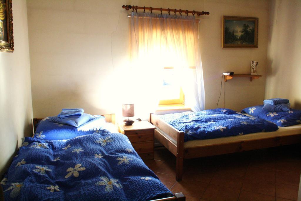 Agroturystyka Ulima Dziwiszow Extérieur photo