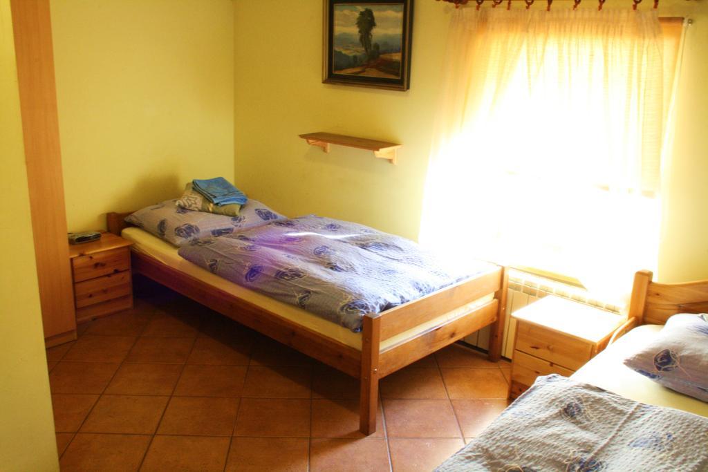 Agroturystyka Ulima Dziwiszow Extérieur photo