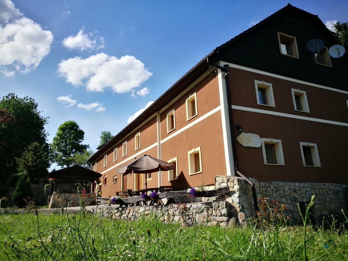Agroturystyka Ulima Dziwiszow Extérieur photo